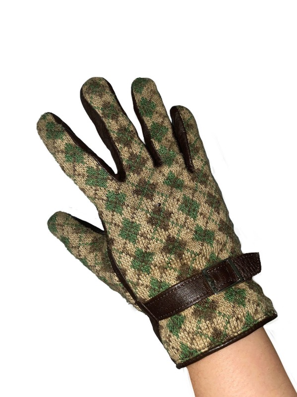 Argyle knit leather gloves