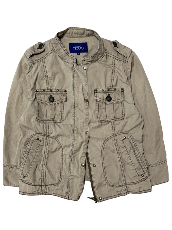 Pocket zip-up jacket